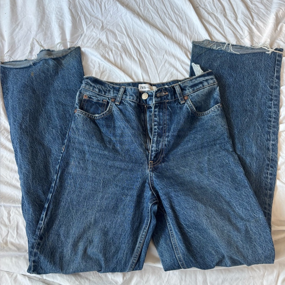 Zara Classic Blue Jeans High Waisted Straight Leg